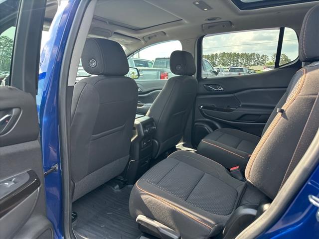 2023 GMC Acadia AT4