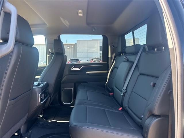 2025 GMC Sierra 2500HD SLT