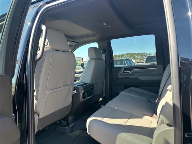 2025 GMC Sierra 2500HD SLT