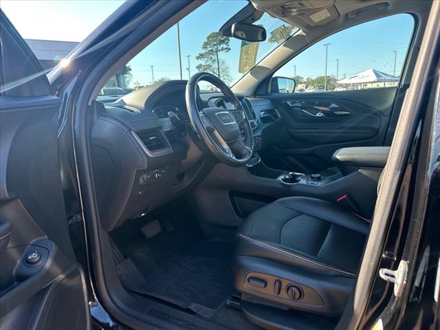 2022 GMC Terrain AT4