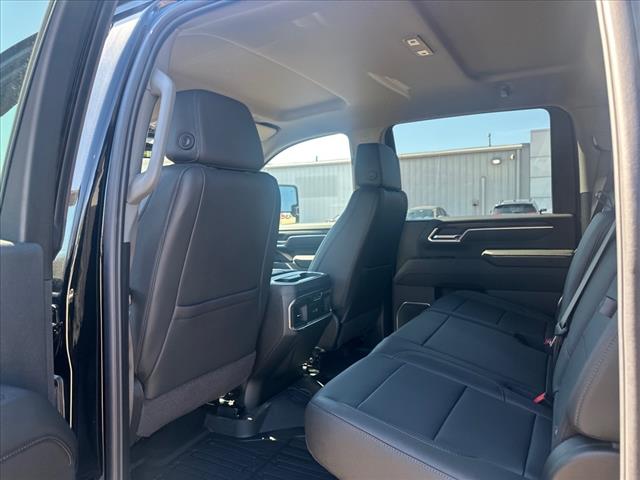 2025 GMC Sierra 2500HD SLT