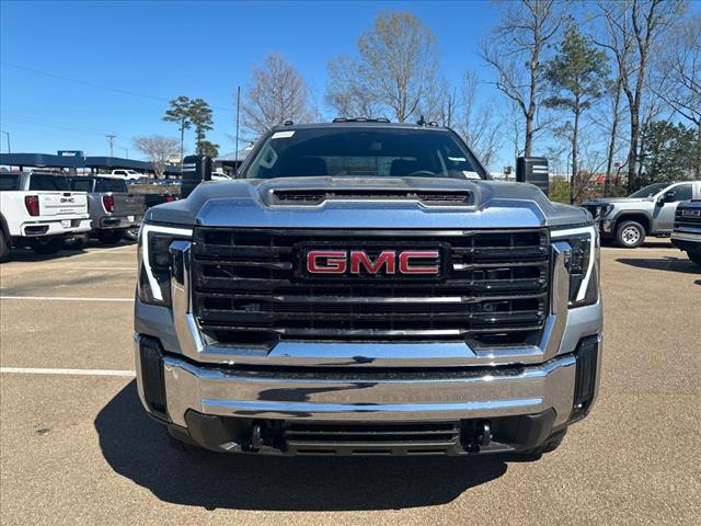 2025 GMC Sierra 2500HD Pro