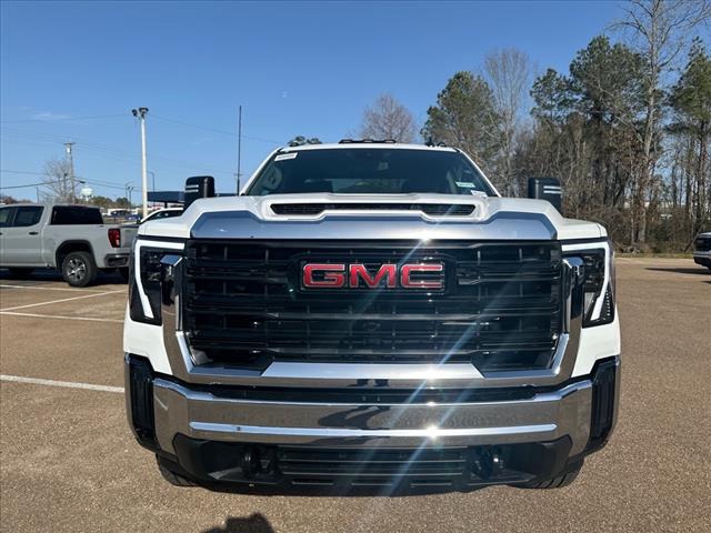 2025 GMC Sierra 2500HD Pro