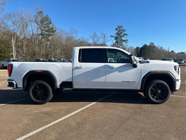 2025 GMC Sierra 2500HD AT4