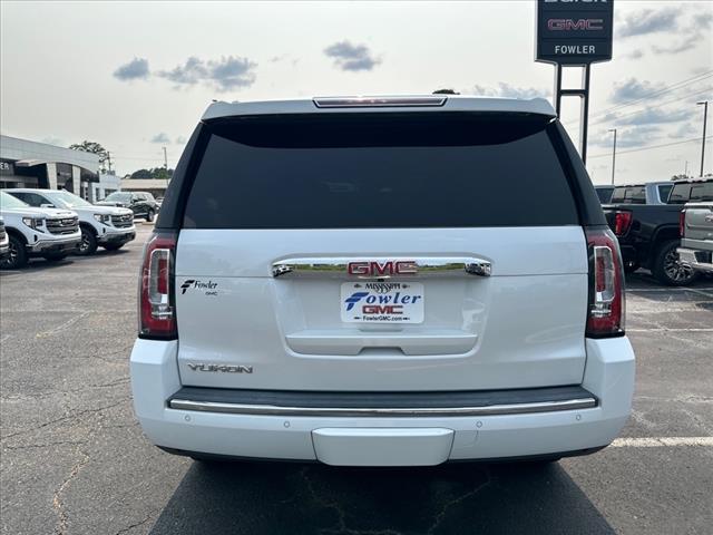 2016 GMC Yukon Denali