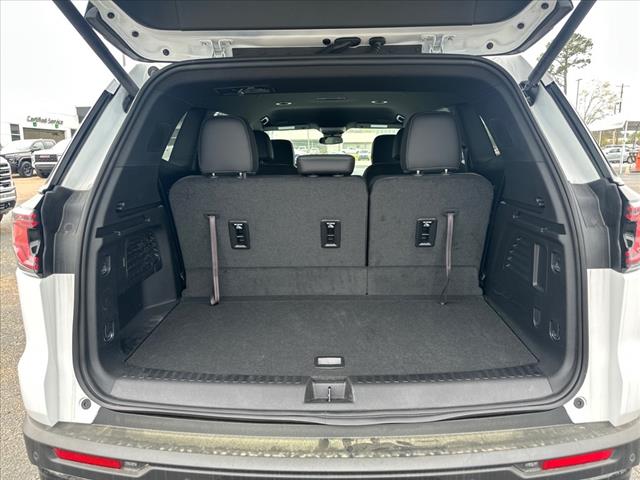 2025 GMC Acadia AWD AT4