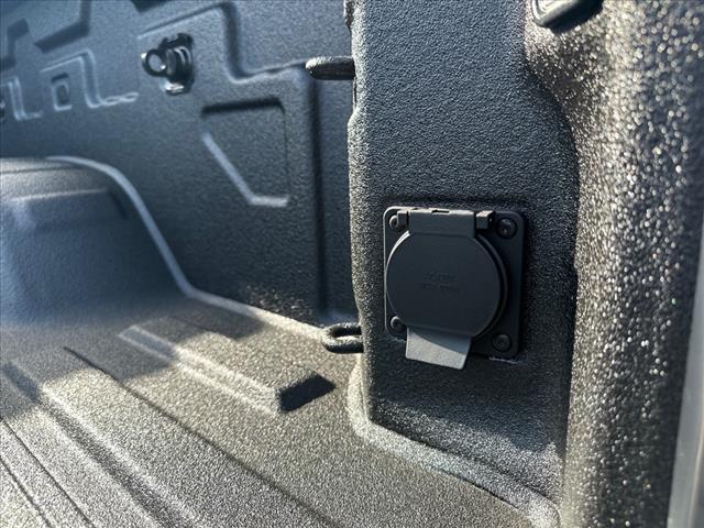 2025 GMC Sierra 2500HD Pro