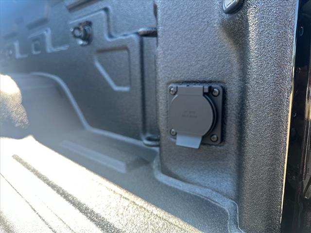 2025 GMC Sierra 2500HD SLT