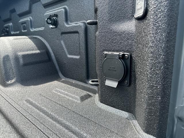 2025 GMC Sierra 1500 SLE