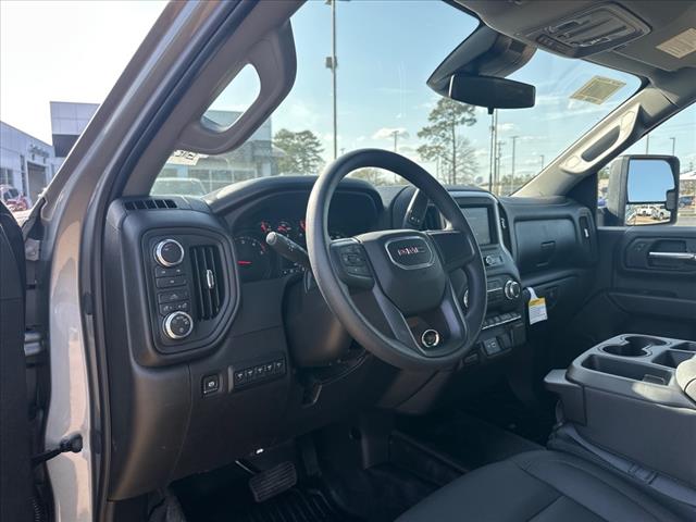 2025 GMC Sierra 2500HD Pro