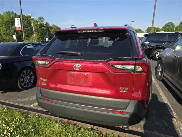 2022 Toyota RAV4 XLE