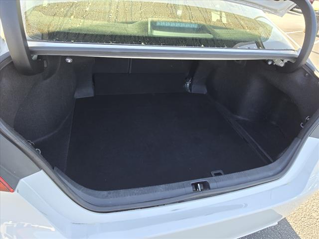 2022 Toyota Camry Hybrid XSE