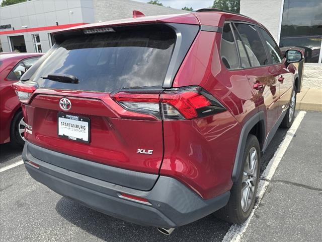 2022 Toyota RAV4 XLE Premium