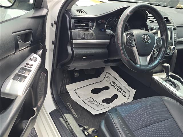 2014 Toyota Camry SE