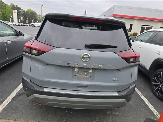 2021 Nissan Rogue SL