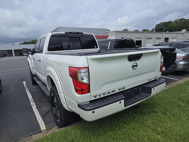 2017 Nissan Titan XD SL