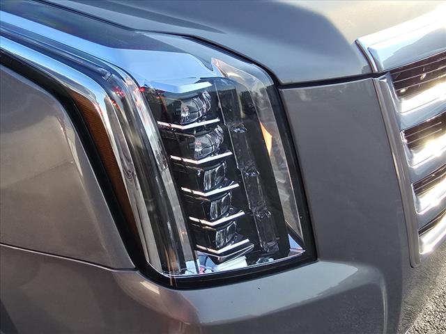 2018 Cadillac Escalade Premium Luxury