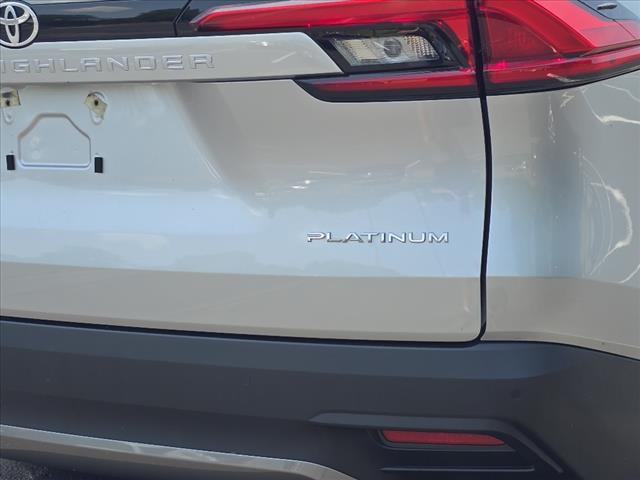 2024 Toyota Grand Highlander Platinum