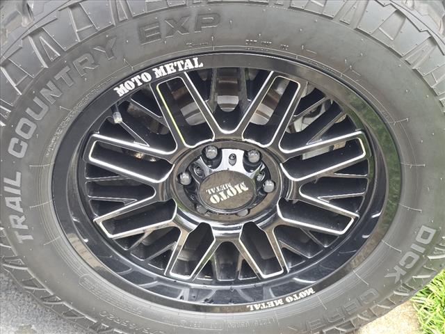 2017 Nissan Titan XD SL