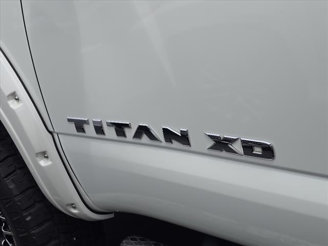 2017 Nissan Titan XD SL