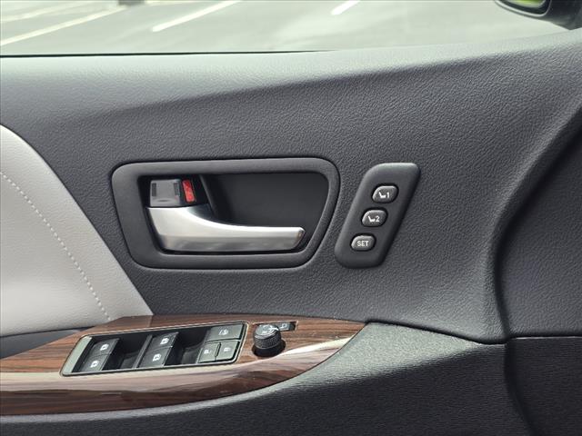 2020 Toyota Sienna Limited Premium 7 Passenger