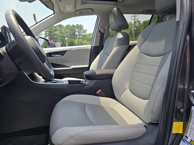 2021 Toyota RAV4 Hybrid XLE Premium