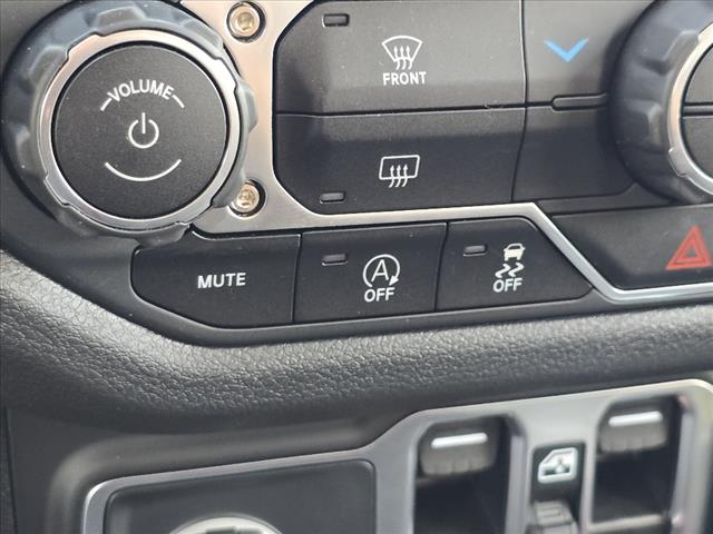 2025 Jeep Gladiator Nighthawk