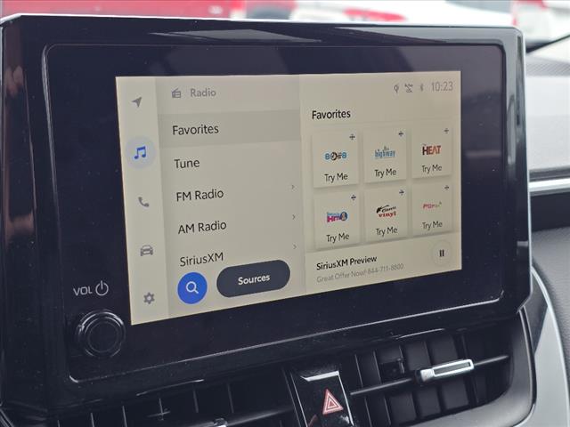 2024 Toyota Corolla Cross XLE