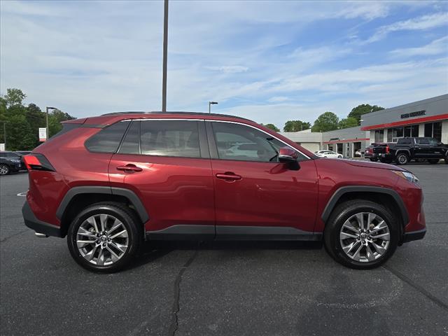 2024 Toyota RAV4 XLE Premium