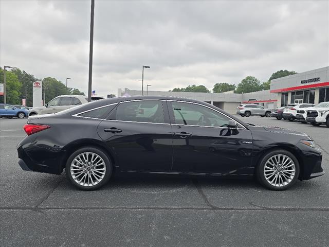 2021 Toyota Avalon Hybrid Limited