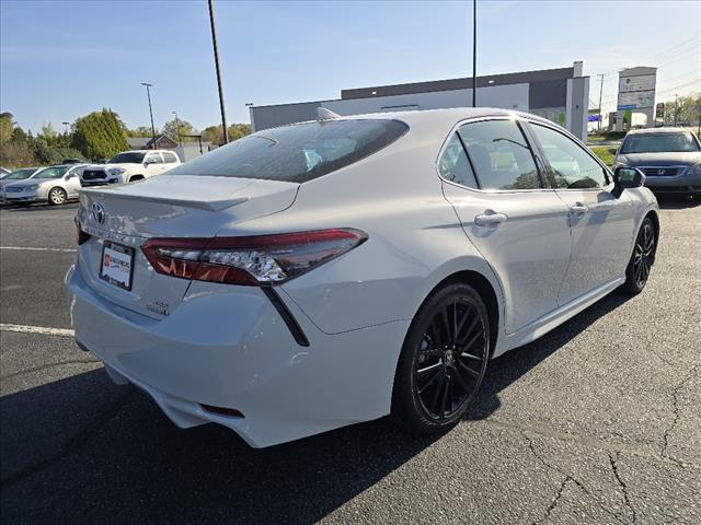 2022 Toyota Camry Hybrid XSE