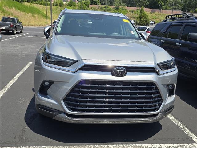 2024 Toyota Grand Highlander Platinum
