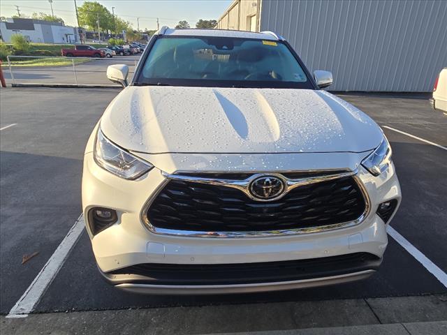 2021 Toyota Highlander Platinum