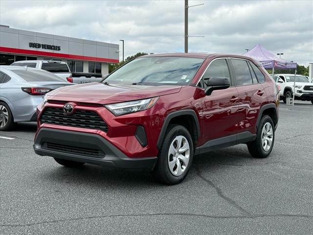 2023 Toyota RAV4 LE