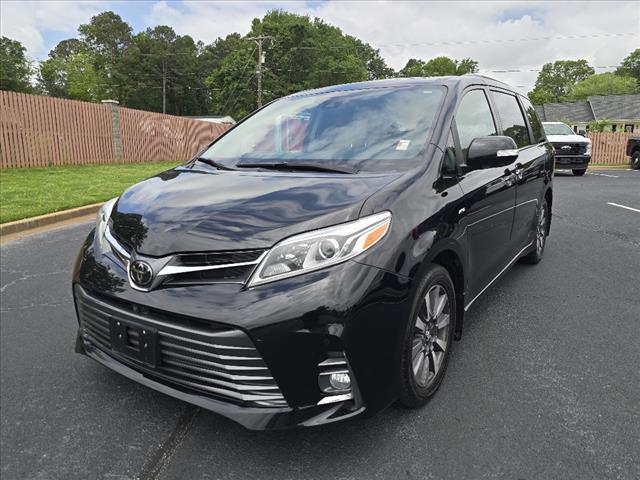 2020 Toyota Sienna Limited Premium 7 Passenger
