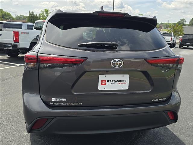 2023 Toyota Highlander XLE