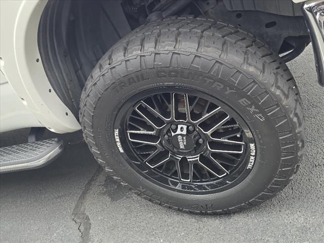 2017 Nissan Titan XD SL