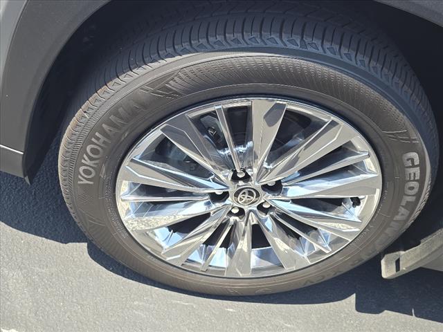 2024 Toyota Grand Highlander Platinum