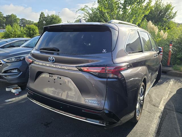 2021 Toyota Sienna Platinum 7 Passenger