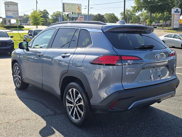 2024 Toyota Corolla Cross XLE