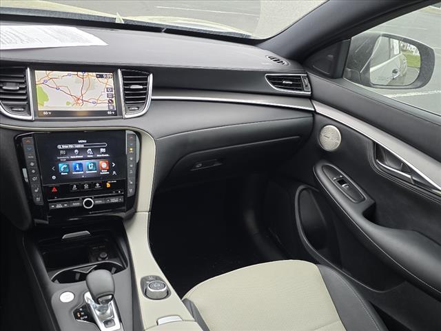 2023 INFINITI QX55 ESSENTIAL