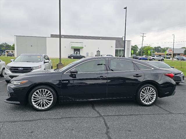 2021 Toyota Avalon Hybrid Limited