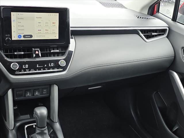 2024 Toyota Corolla Cross XLE