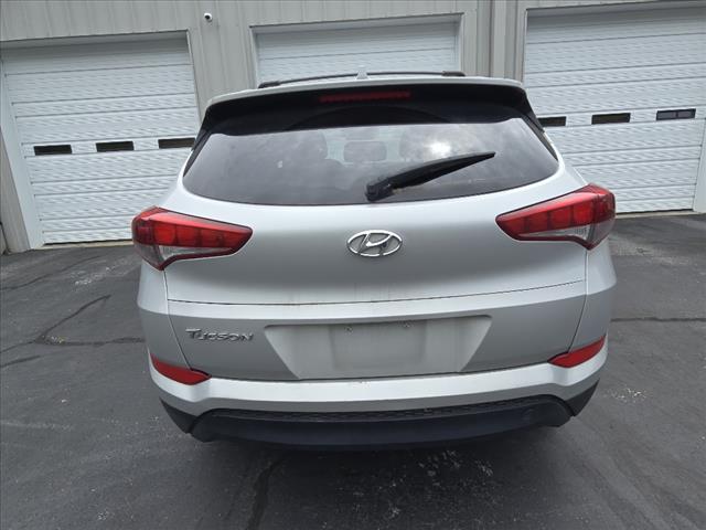 2017 Hyundai TUCSON SE Plus
