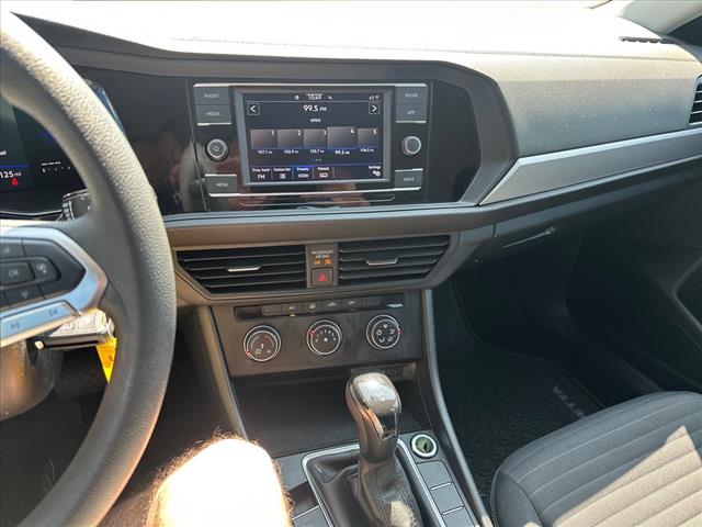 2023 Volkswagen Jetta S - Photo 12