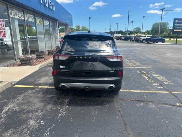 2020 Ford Escape Titanium - Photo 4