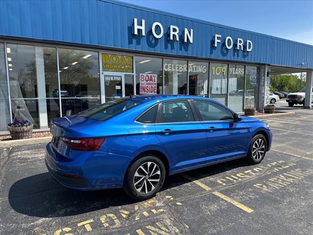 2023 Volkswagen Jetta S - Photo 5