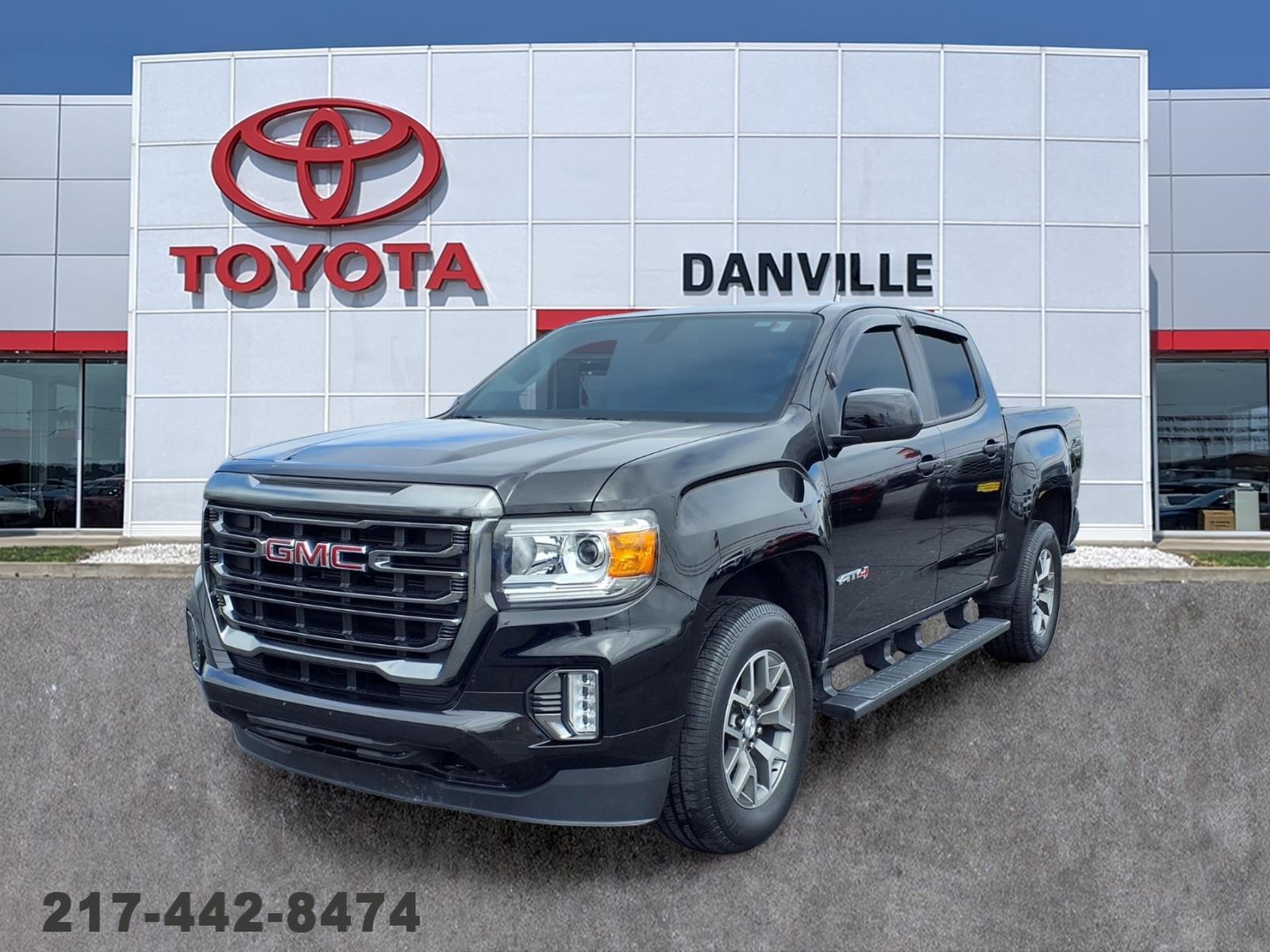 2022 GMC Canyon AT4 Crew Cab 4WD with Cloth