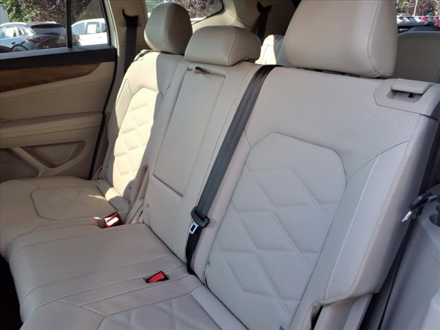 2024 Volkswagen Atlas 2.0T SE