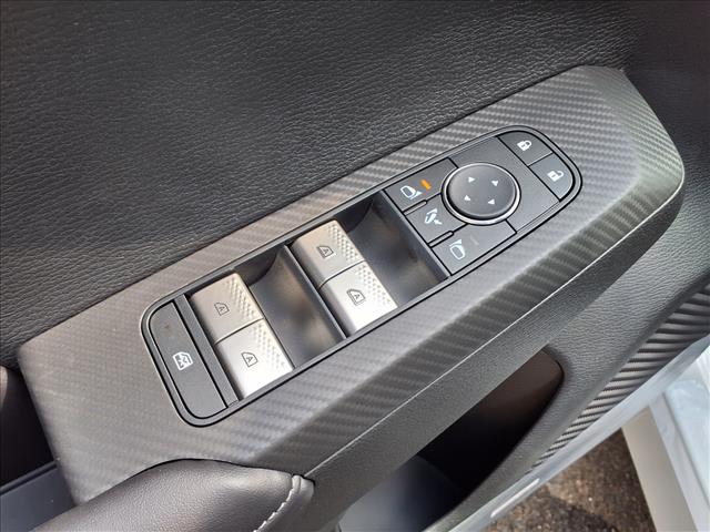 2025 Mitsubishi Outlander PHEV SEL Black Edition